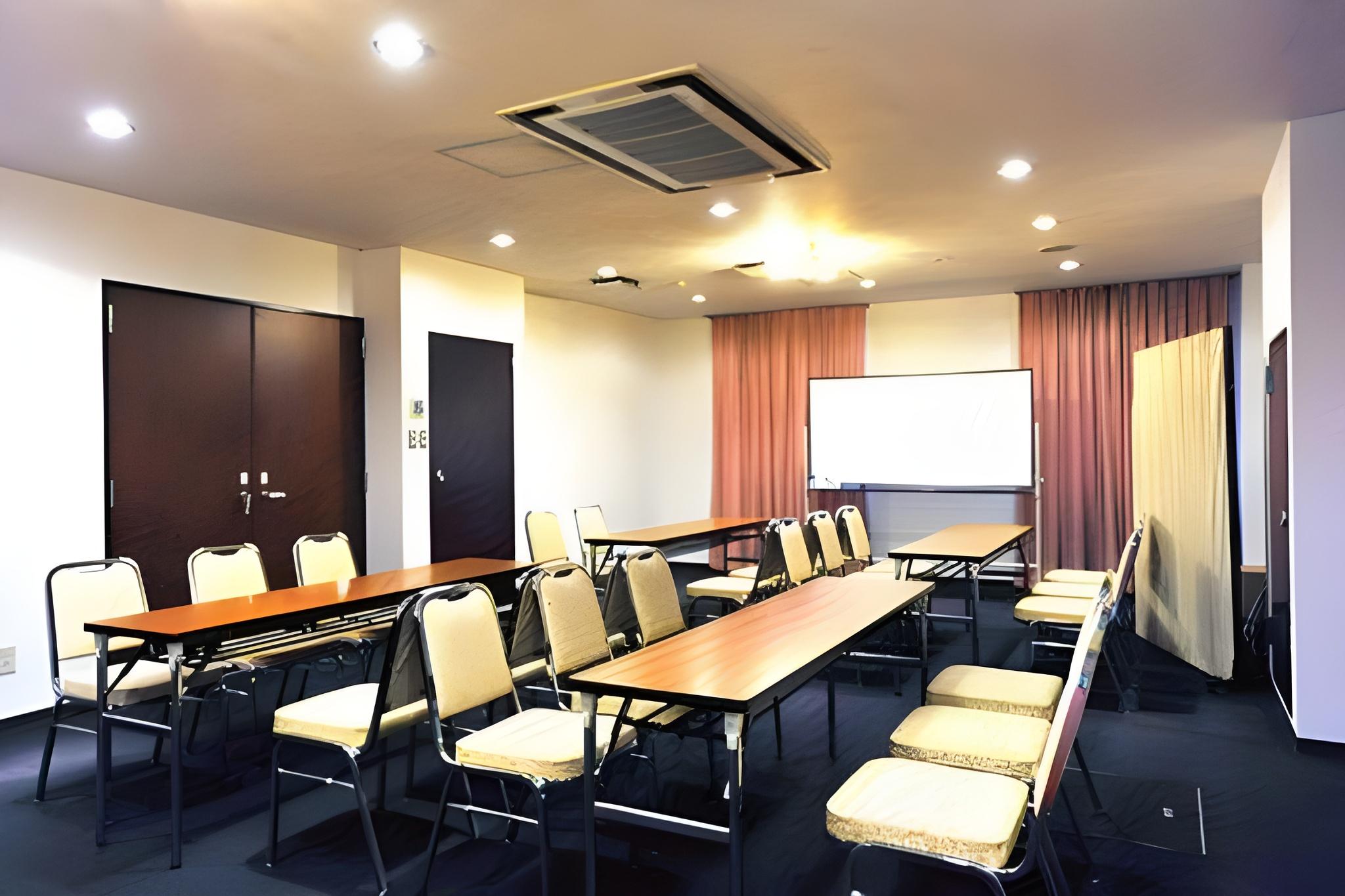 Hotel Comfesta Inn 23/25