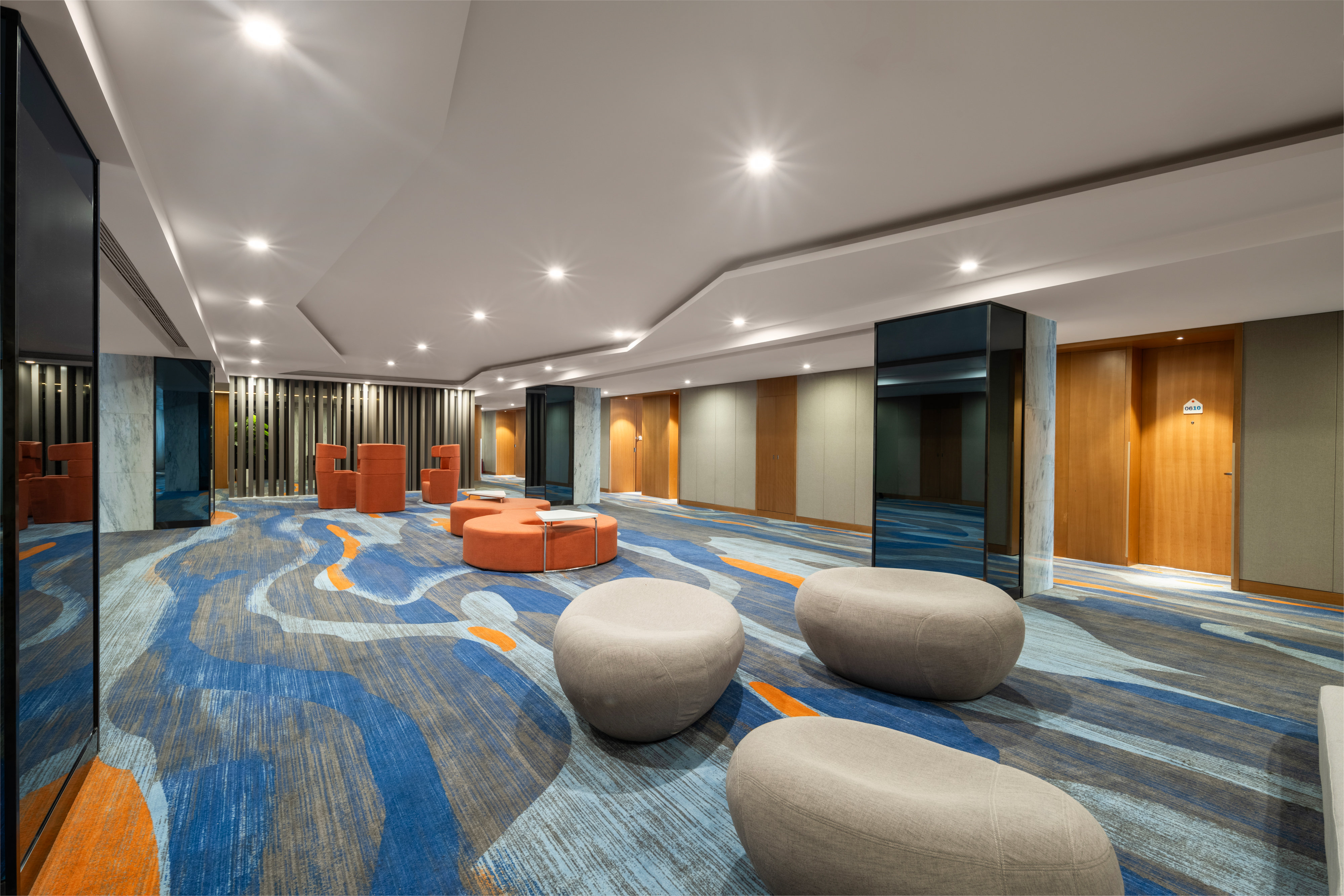 Holiday Inn Express Zhengzhou Zhengdong 28/73