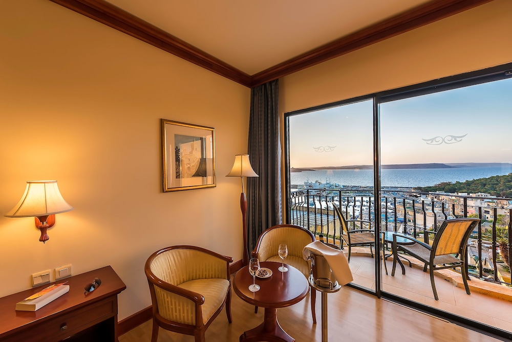 Grand Hotel Gozo 18/38
