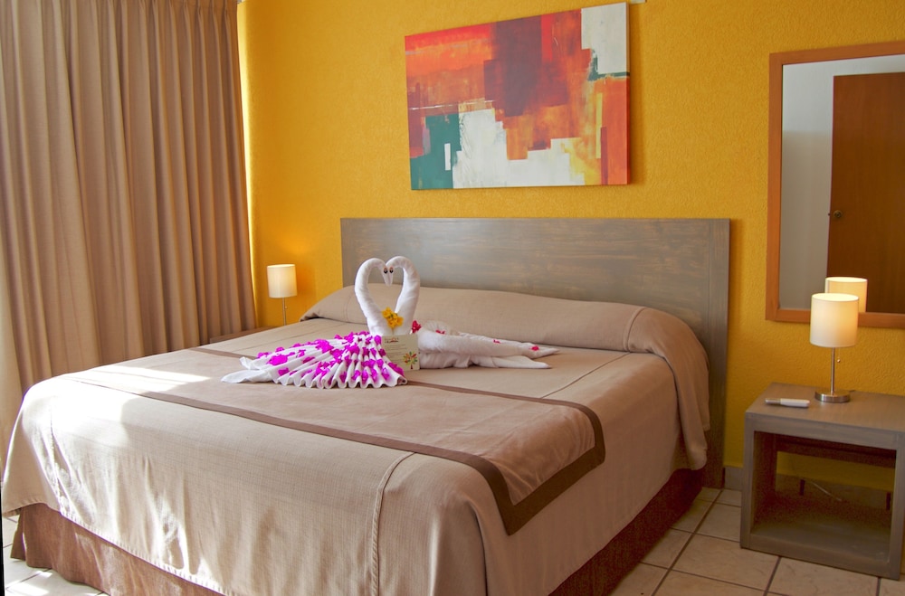 Sunrock Hotel & Suites 10/50