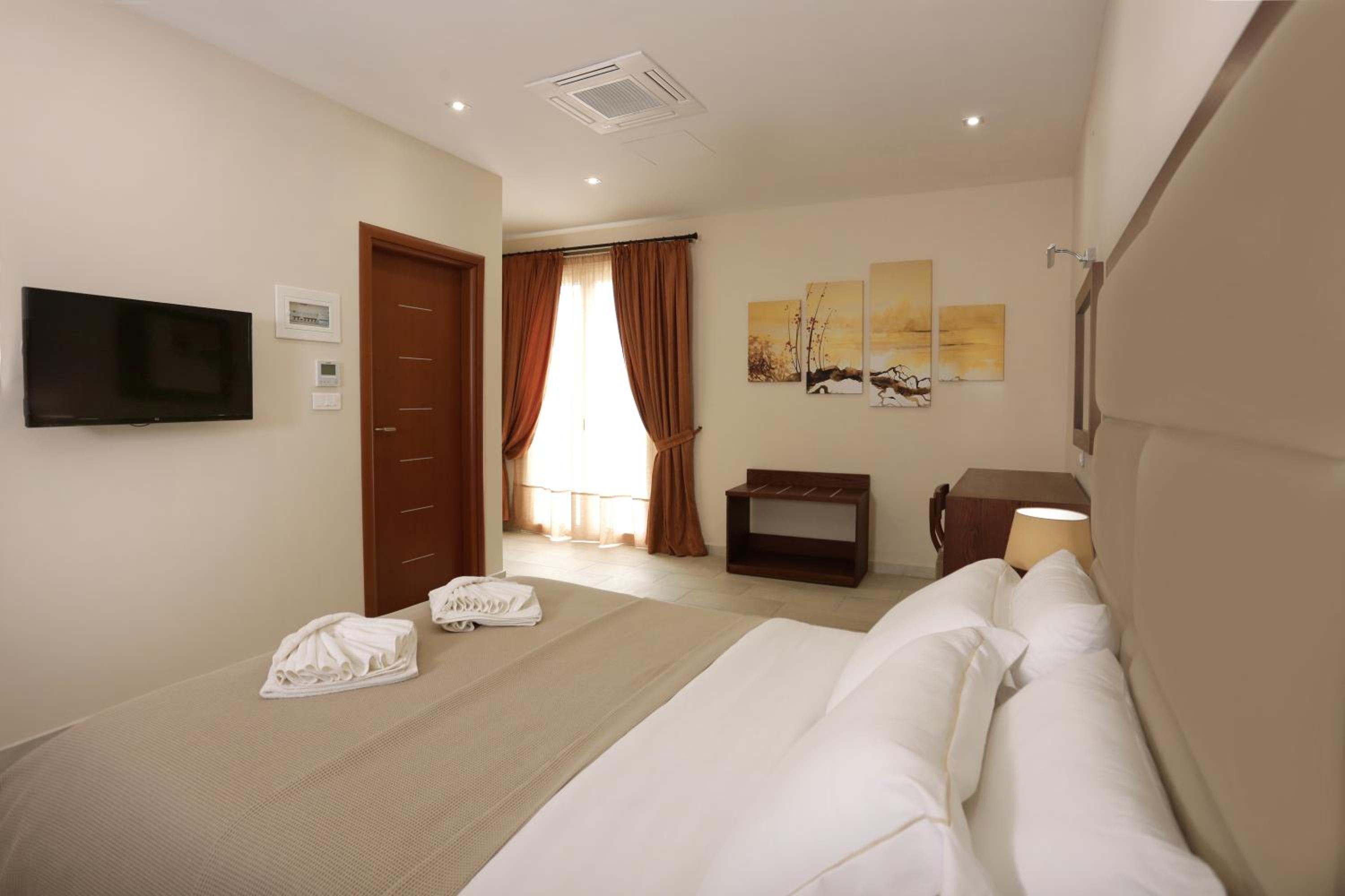 Superior, Double Bed