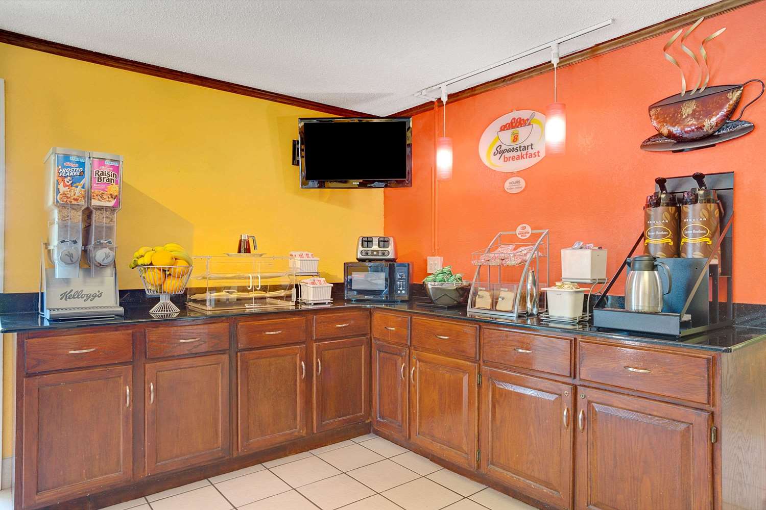 Economy 7 Inn Chesapeake - Portsmouth 4/28