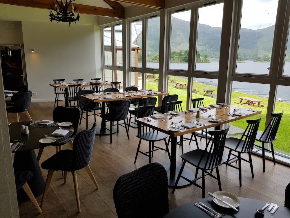 Isles of Glencoe Hotel 47/57