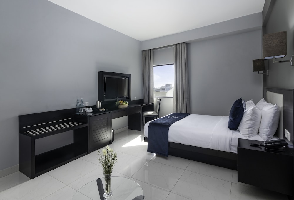 غرفة قياسية بسرير مزدوج، Hotel MaRadha Colombo 2/4