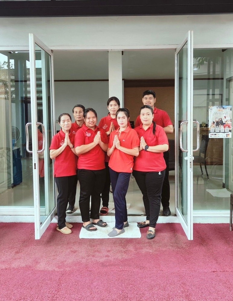 Khunyuw Hotel 9/63