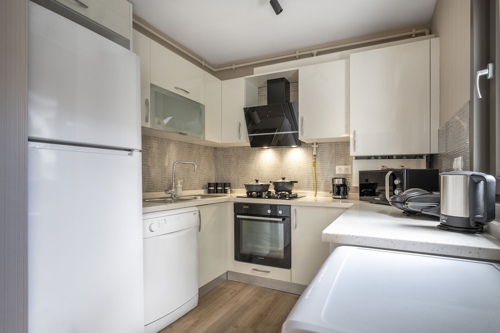 Ciragan Bosphorus Apartments 26/61