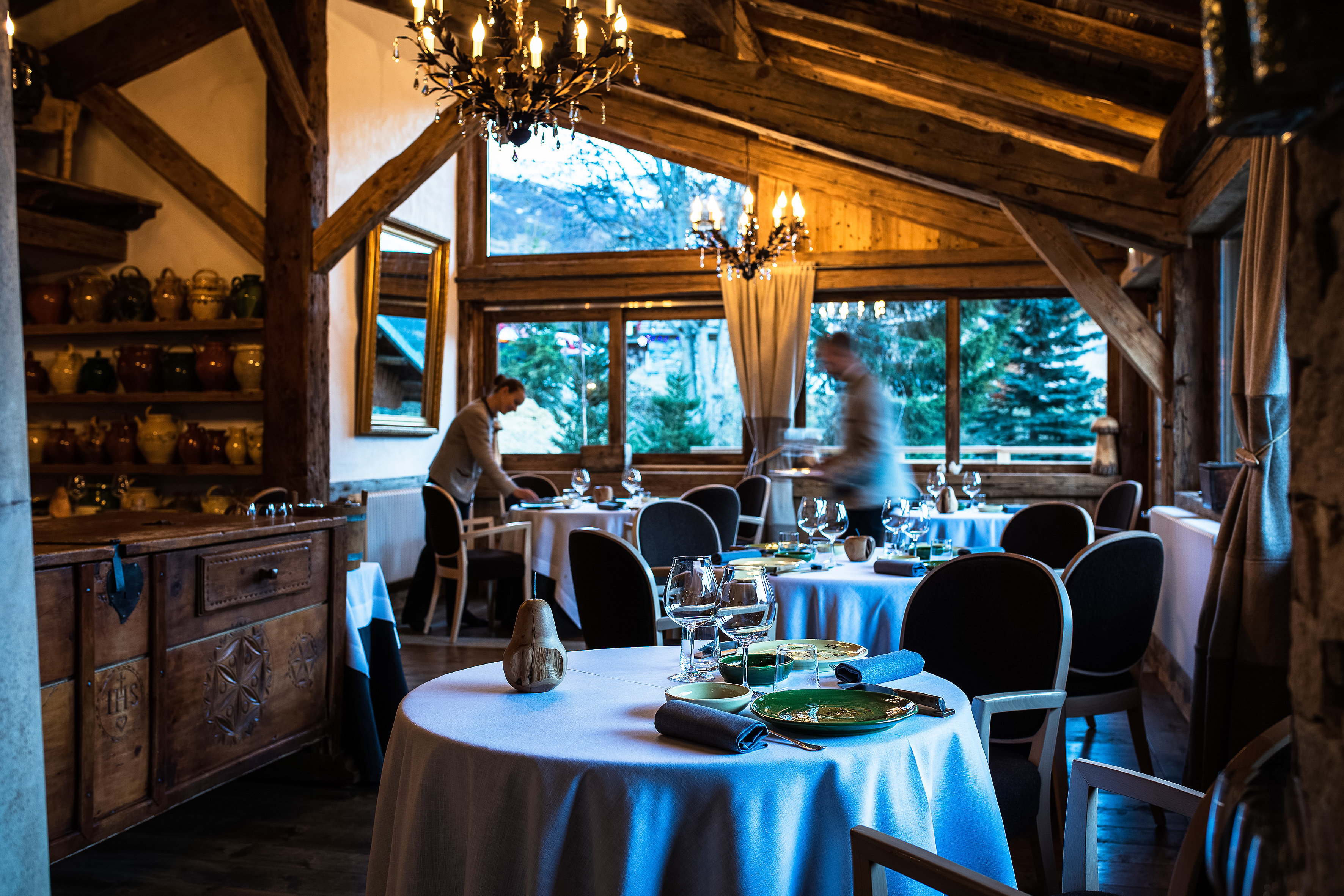Hotel Restaurant La Bouitte - Relais & Chateaux - 2 etoiles Michelin 11/14