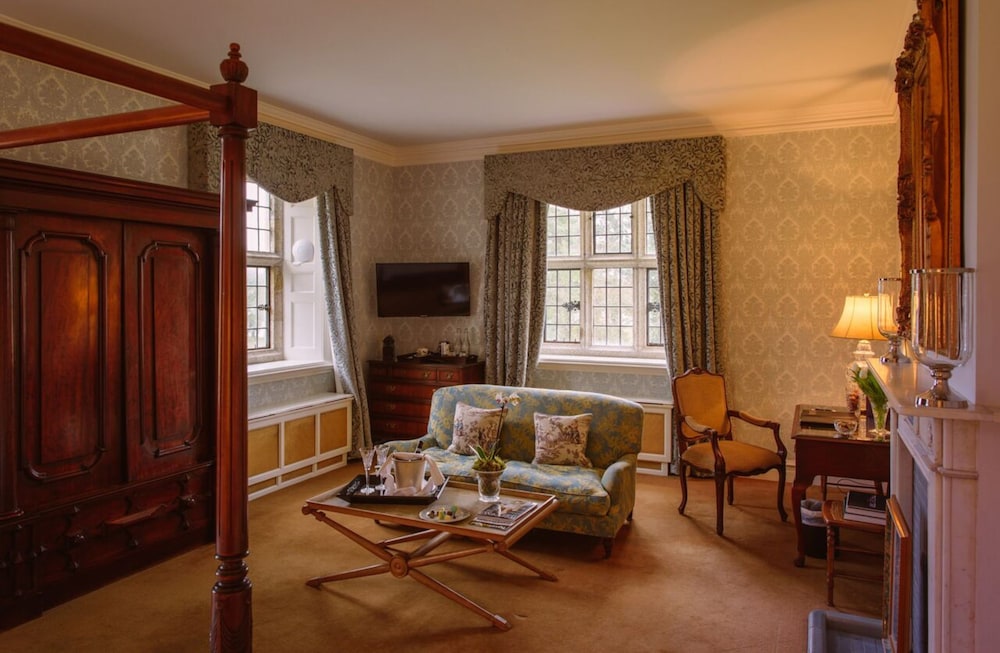 Waterford Castle 38/70
