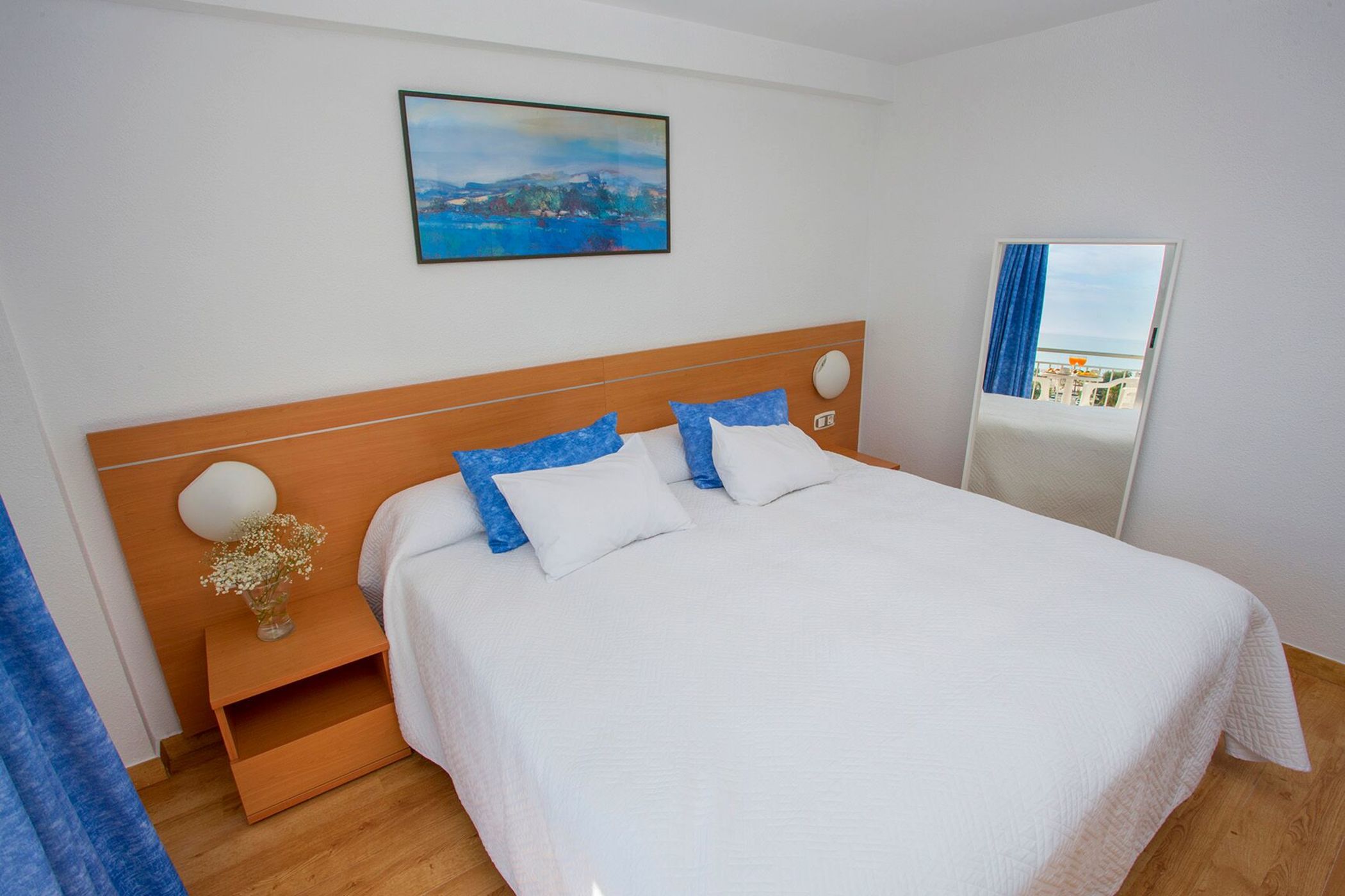 Standard, Single, Double Bed