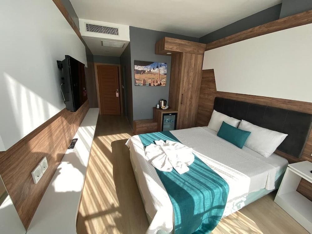 Bozoogullari Otel 7/24