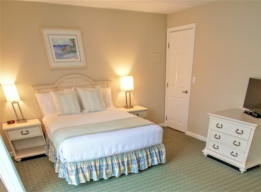 Cape Winds Resort 11/46