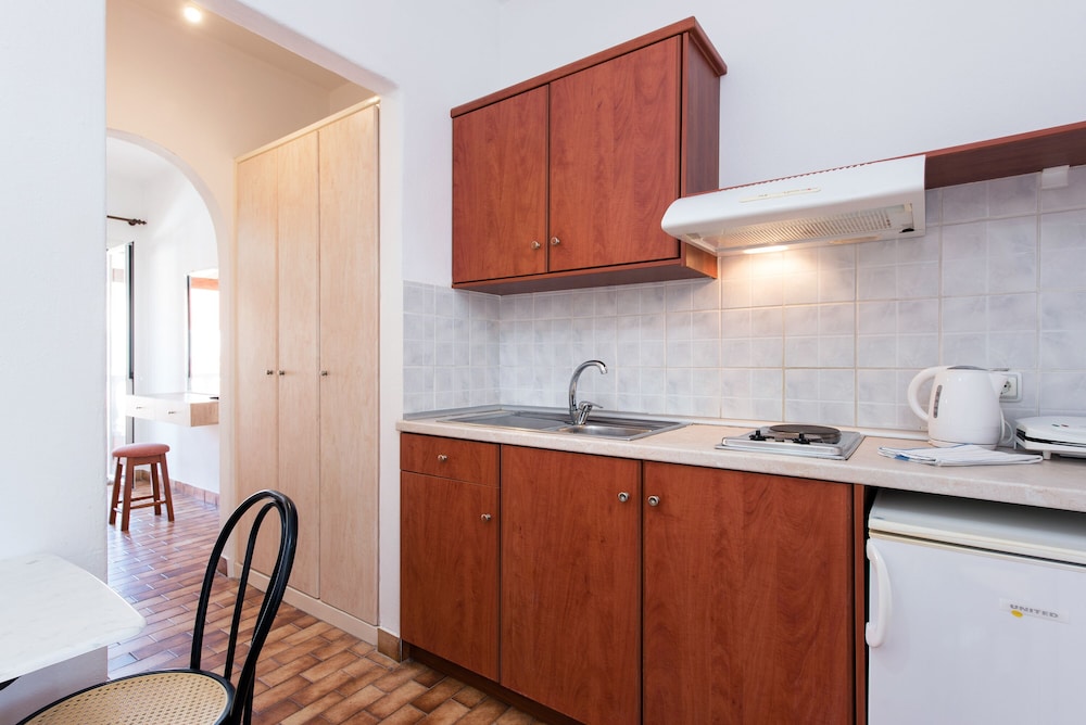 Eriva Hotel 36/37