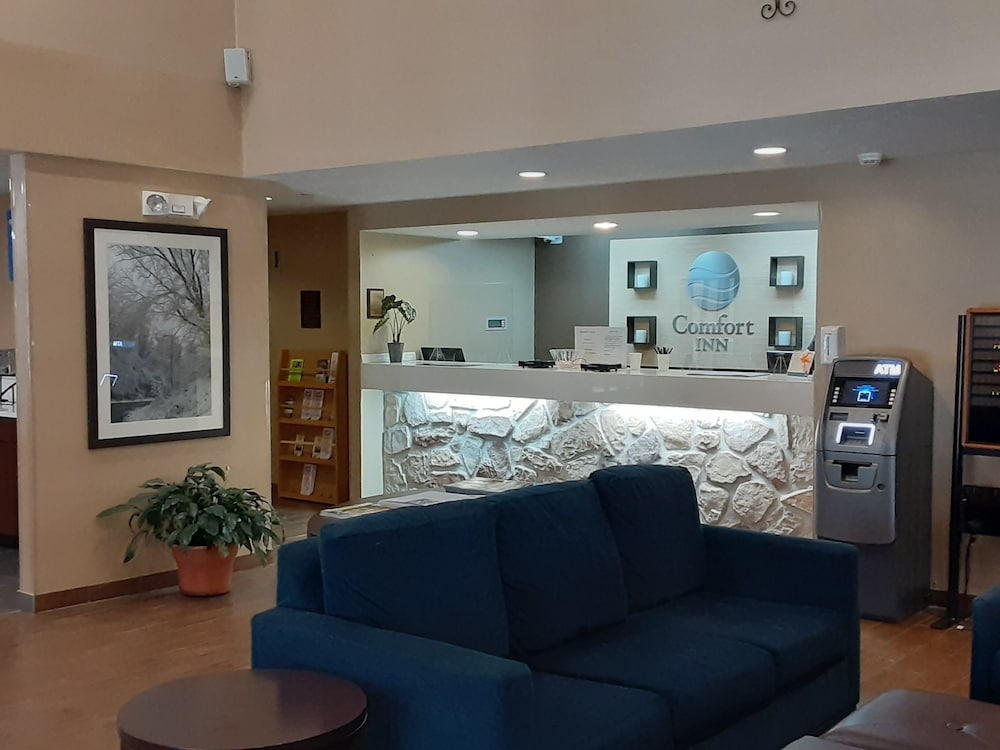 Comfort Inn Huntingdon, PA 6/34