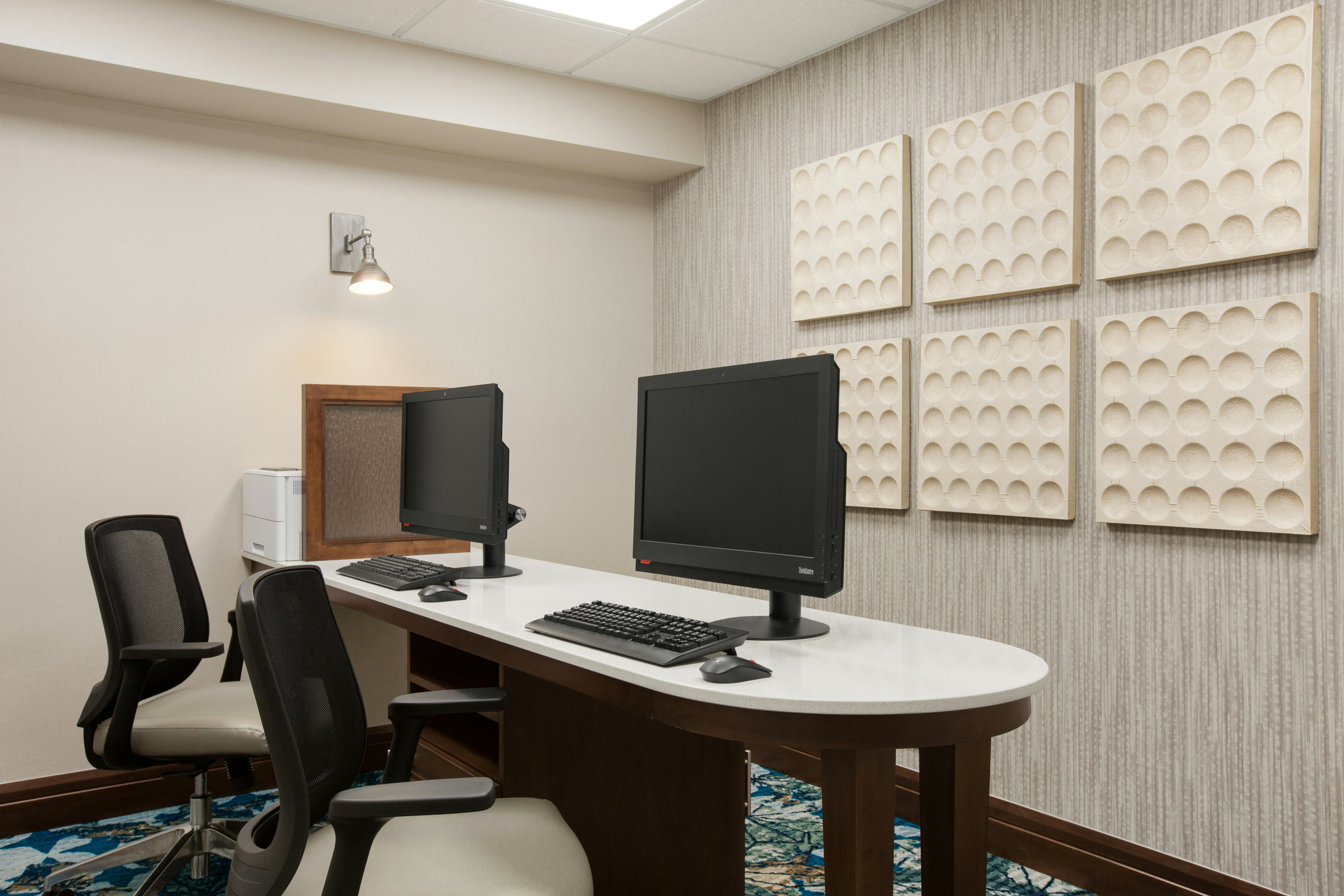 Homewood Suites by Hilton Kansas City Airport 33/43