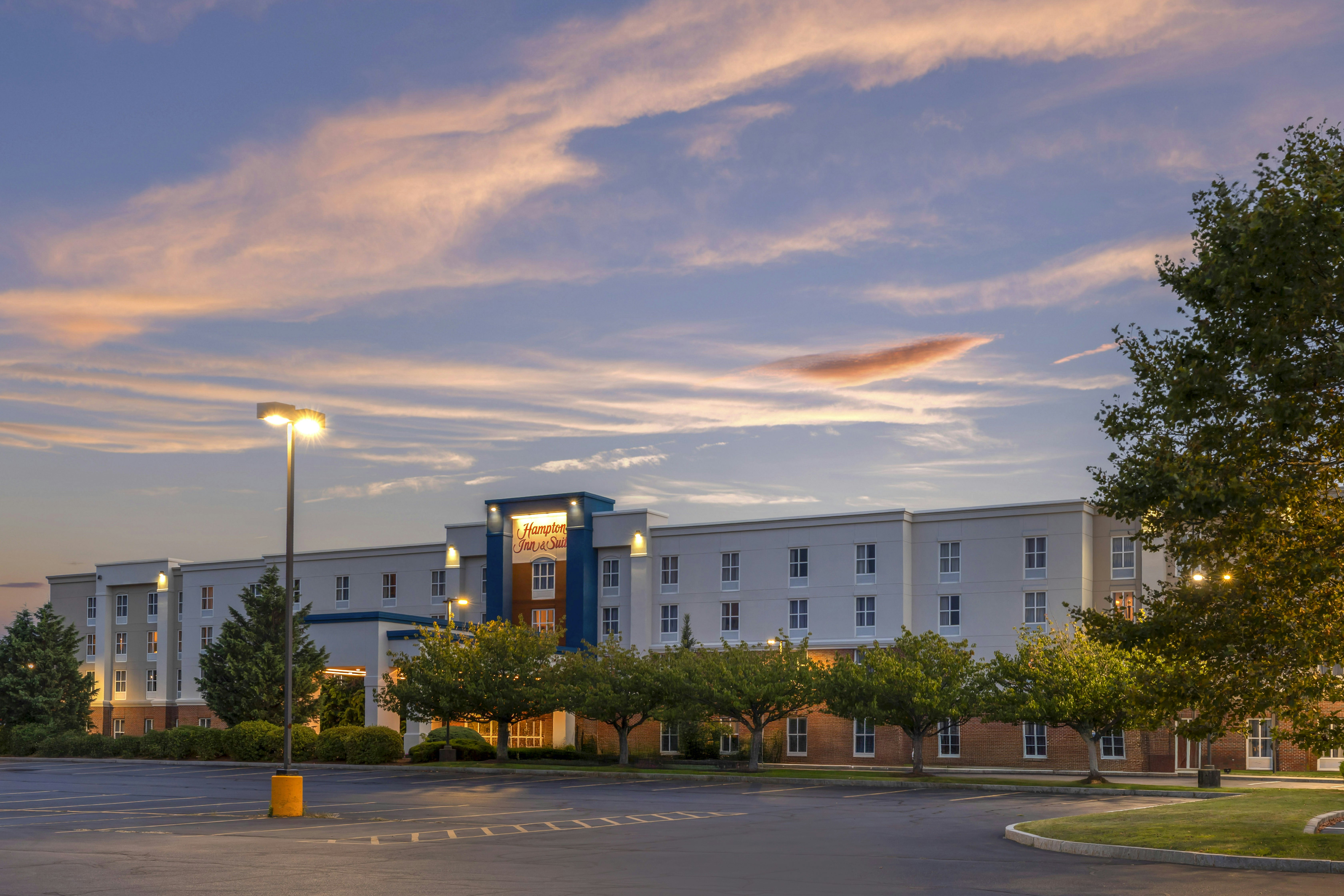 Hampton Inn & Suites Plymouth 5/25
