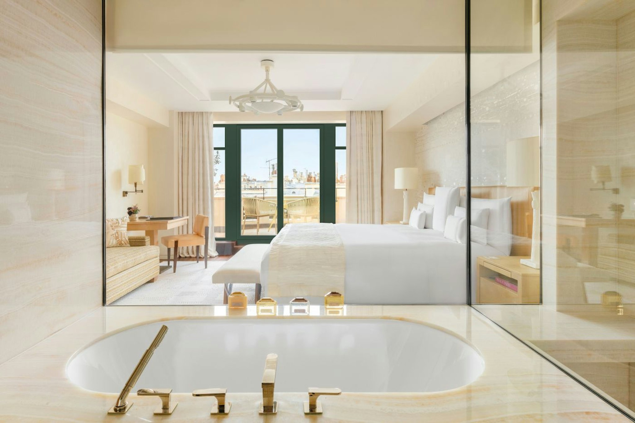 Cheval Blanc Paris 24/24