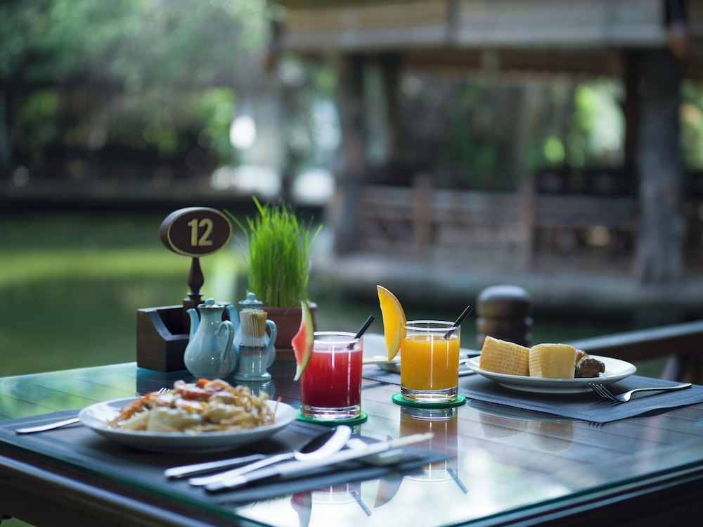 Phuong Nam Resort 30/50