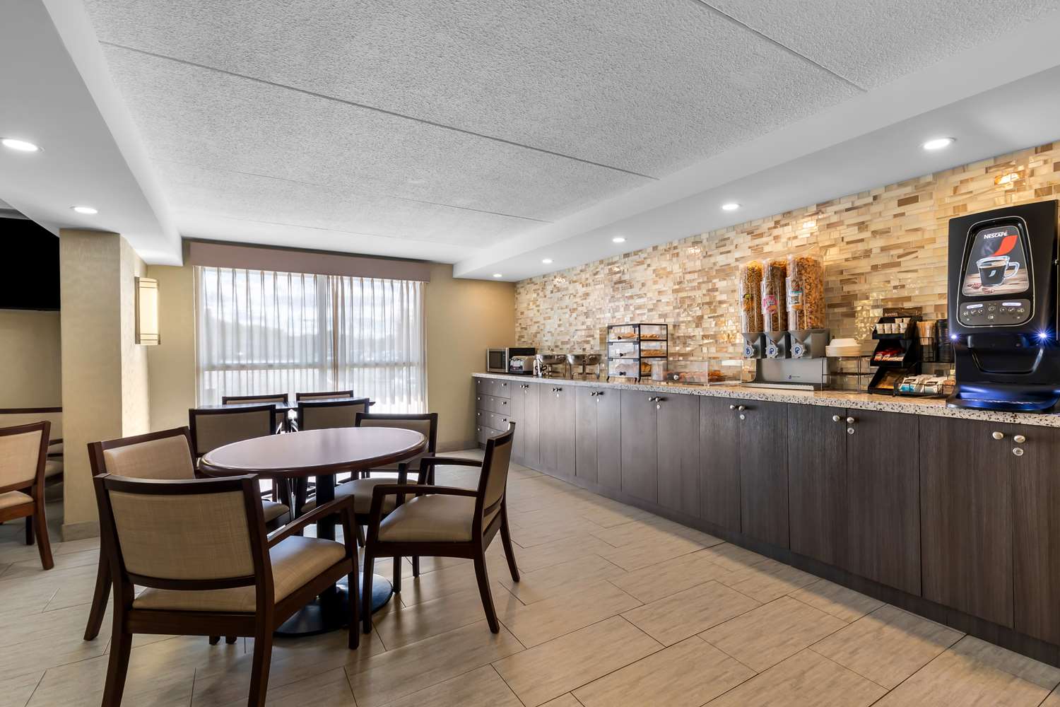 Best Western Halton Hills 7/8