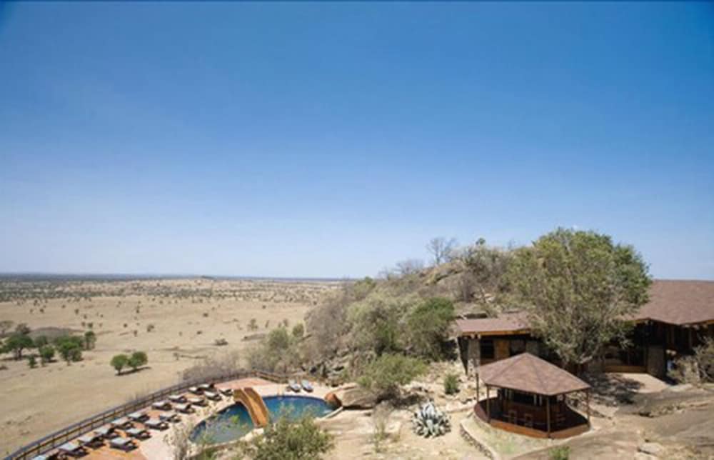Lobo Wildlife Lodge 19/21