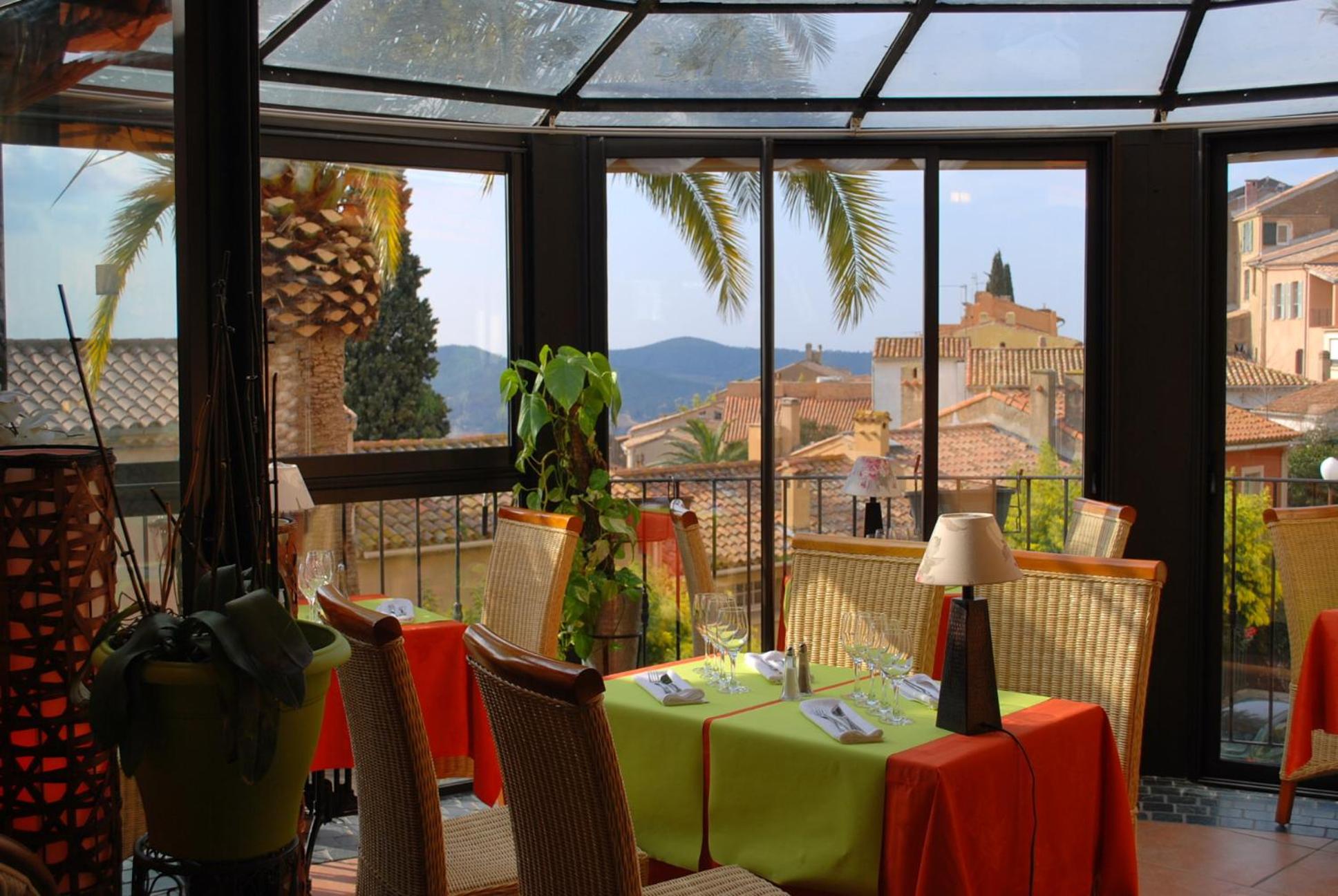 Hotel Restaurant Le Bellevue 5/16