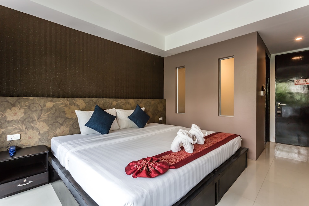 7q Patong Beach Hotel 20/49