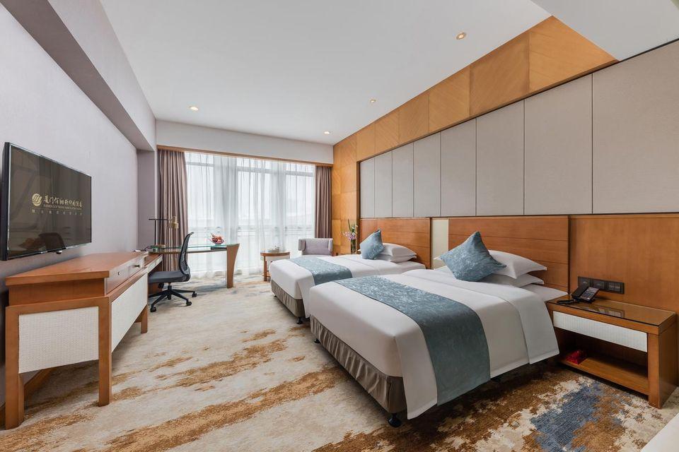 Deluxe, Twin Beds