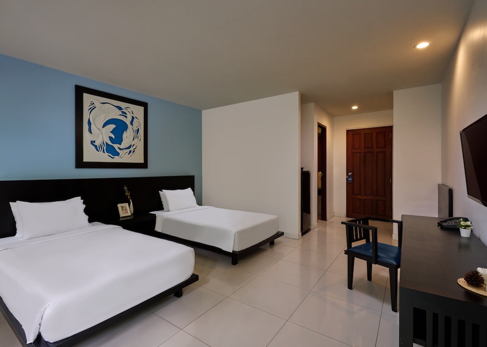 Nai Yang Beach Resort and Spa 19/61