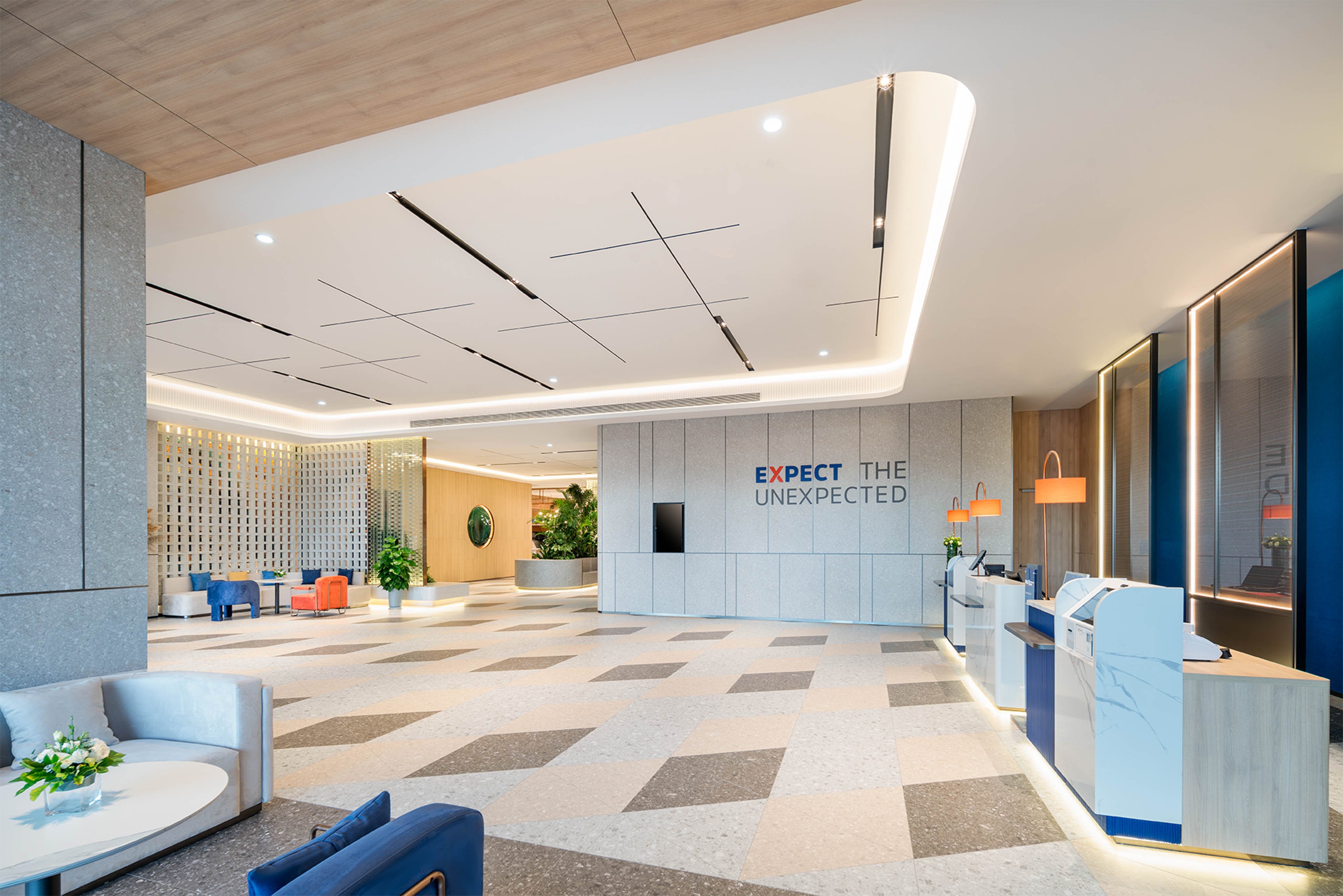 Holiday Inn Express YINCHUAN YUEHAI 7/36