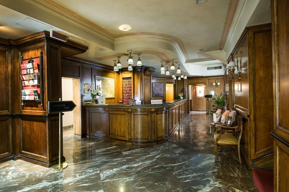 Hotel Adler Cavalieri 11/64