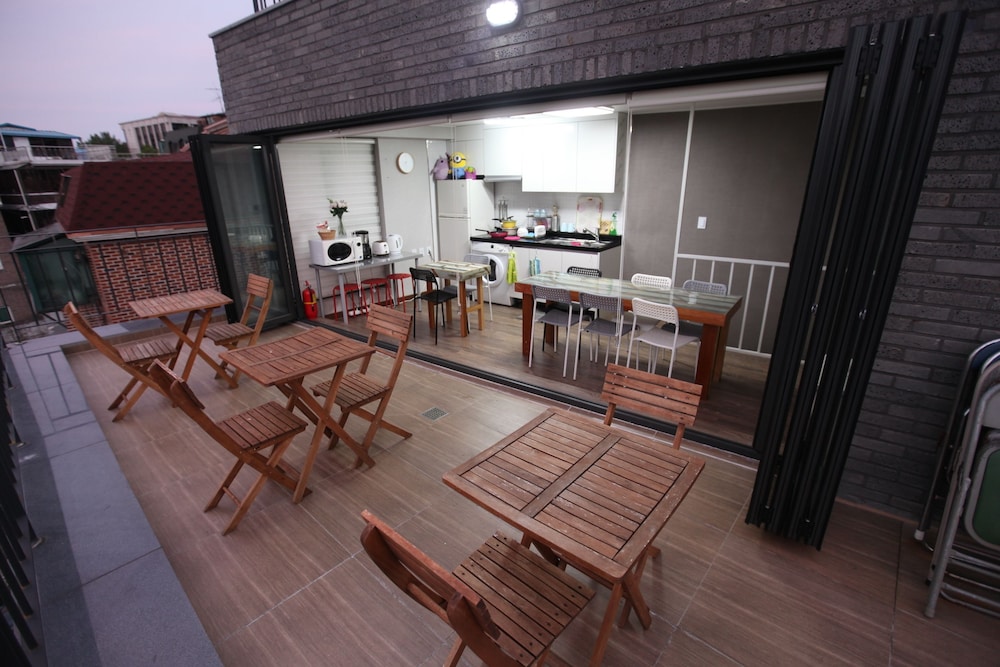 Myeongdong Artmonstay Guesthouse 40/74