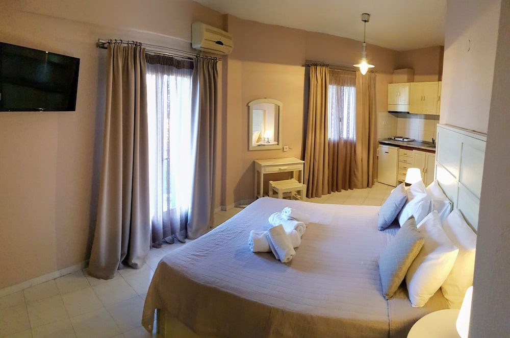 Anemos Hotel 30/59