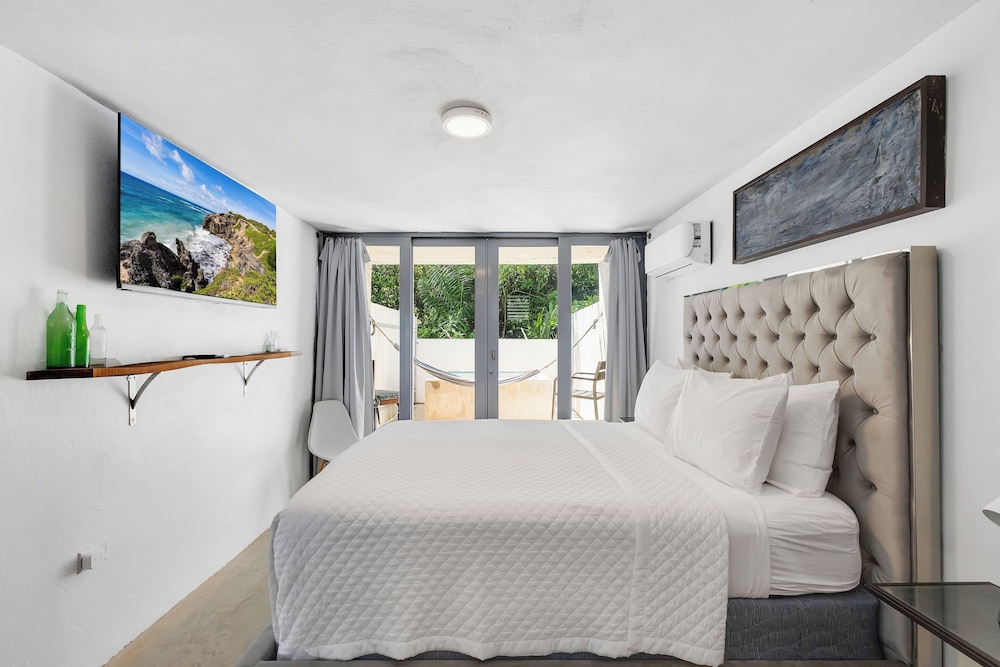 Viento Beach Lodge 8/35