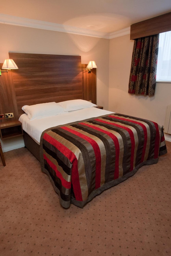Adair Arms Hotel 12/50