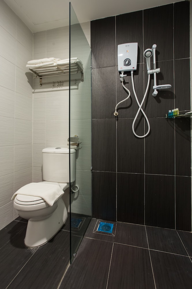 Ls Hotel 33/33