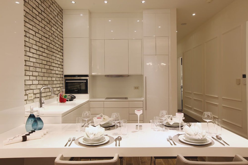 Pera Residence 7/26