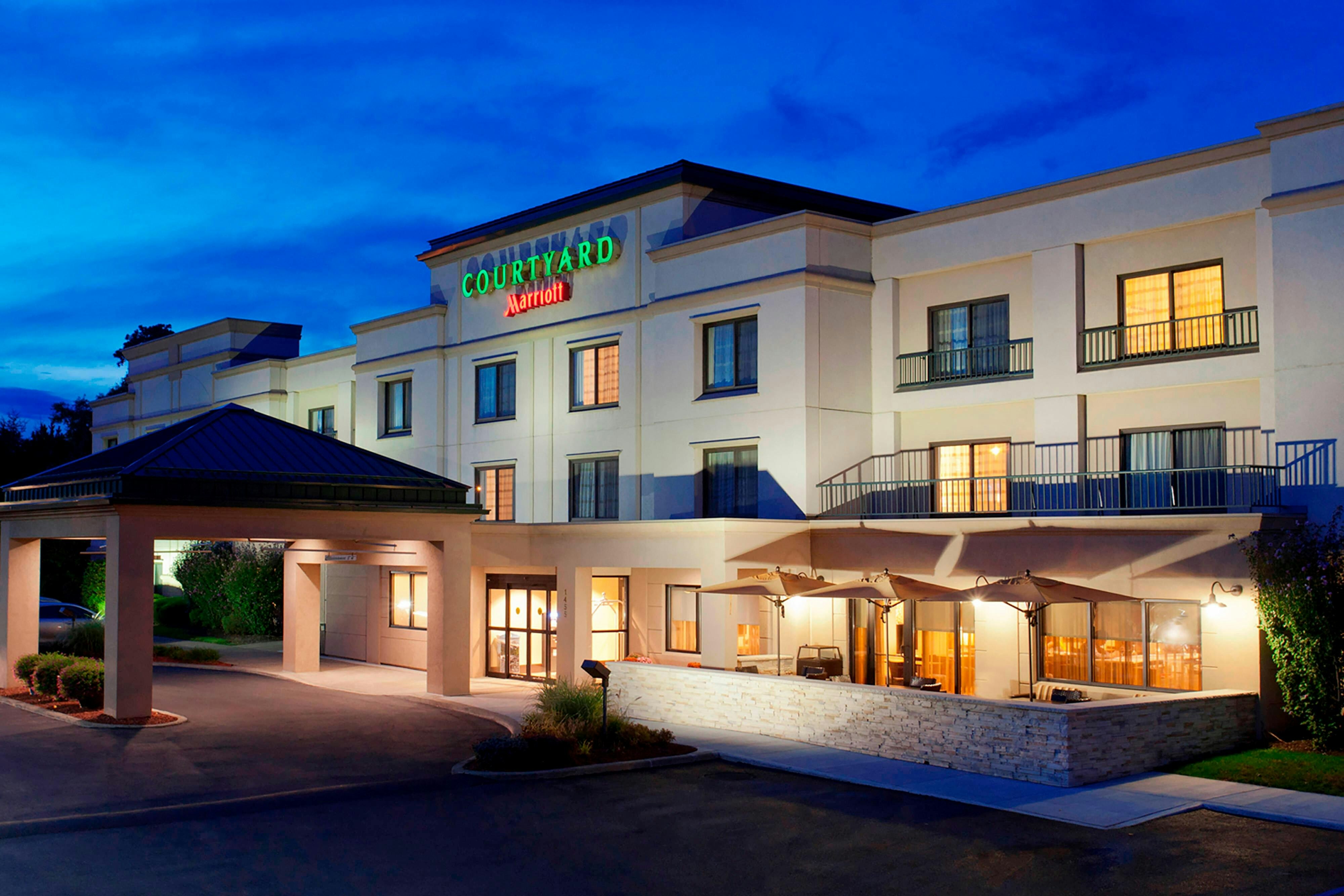 Courtyard By Marriott Newburgh Stewart Airport 2/41