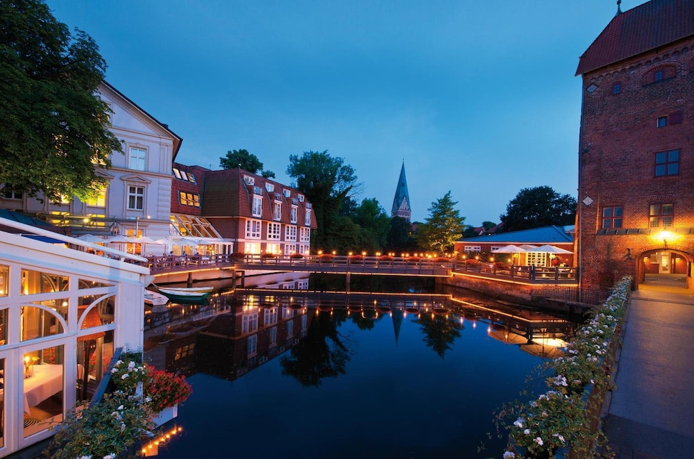 Bergstrom Hotel Luneburg 46/50