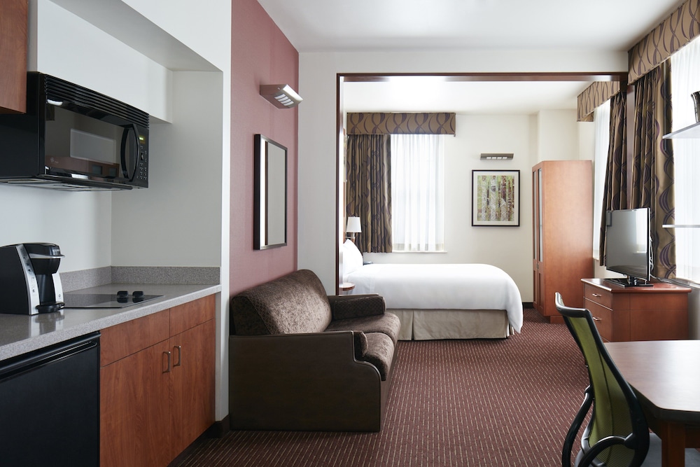 Club Quarters Hotel In Philadelphia 18/44