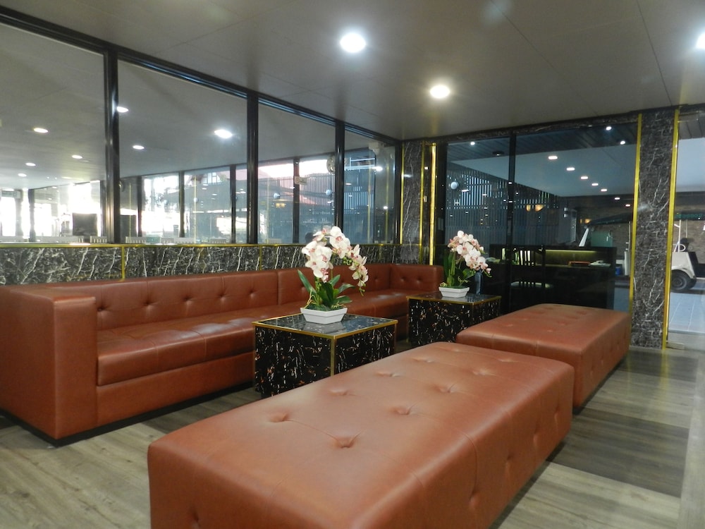 Nanatai Suites 36/50