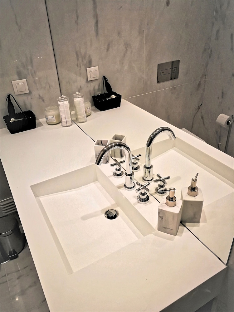 Industrial Lisbon Apartment - Adults Only 26/49