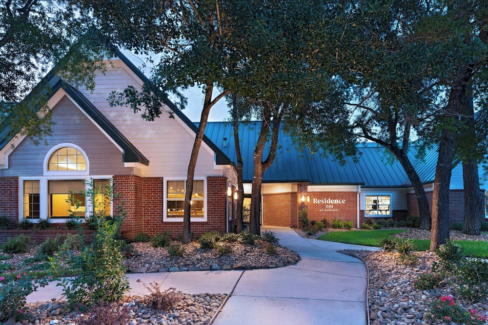 Residence Inn Houston The Woodlands / Lake Front Circle 3/50