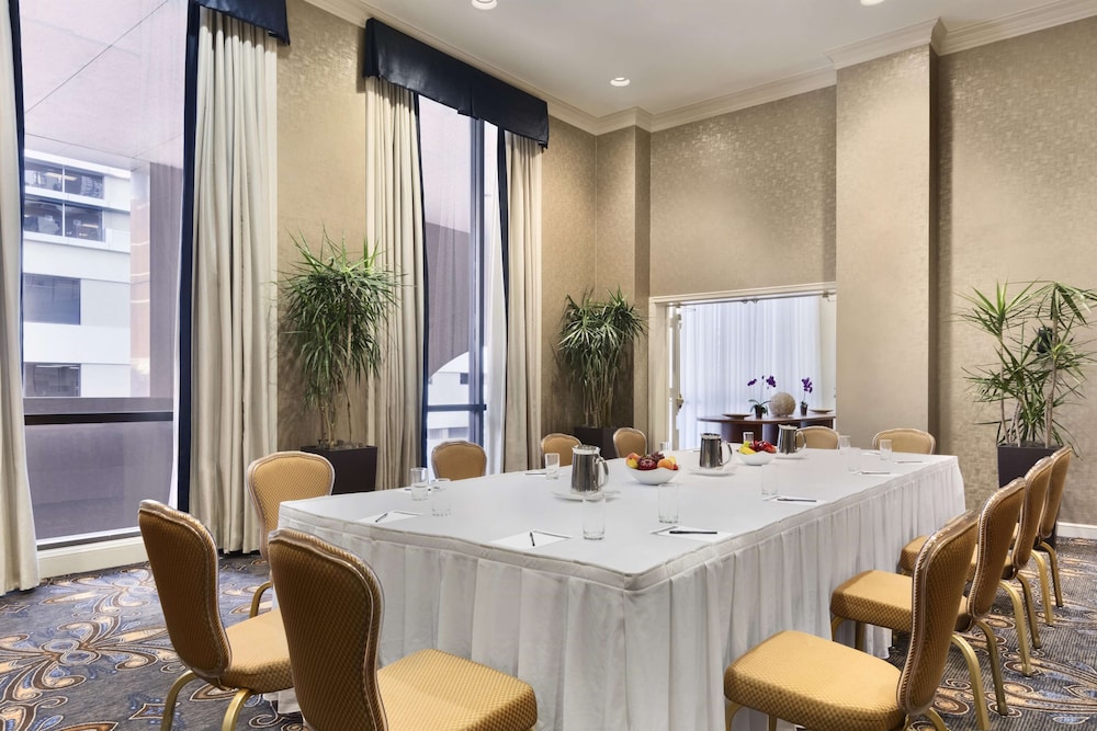 Fairmont Dallas 65/73