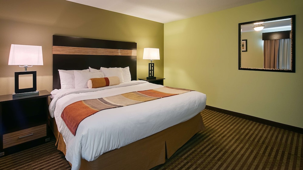 Best Western Rama Inn 15/42