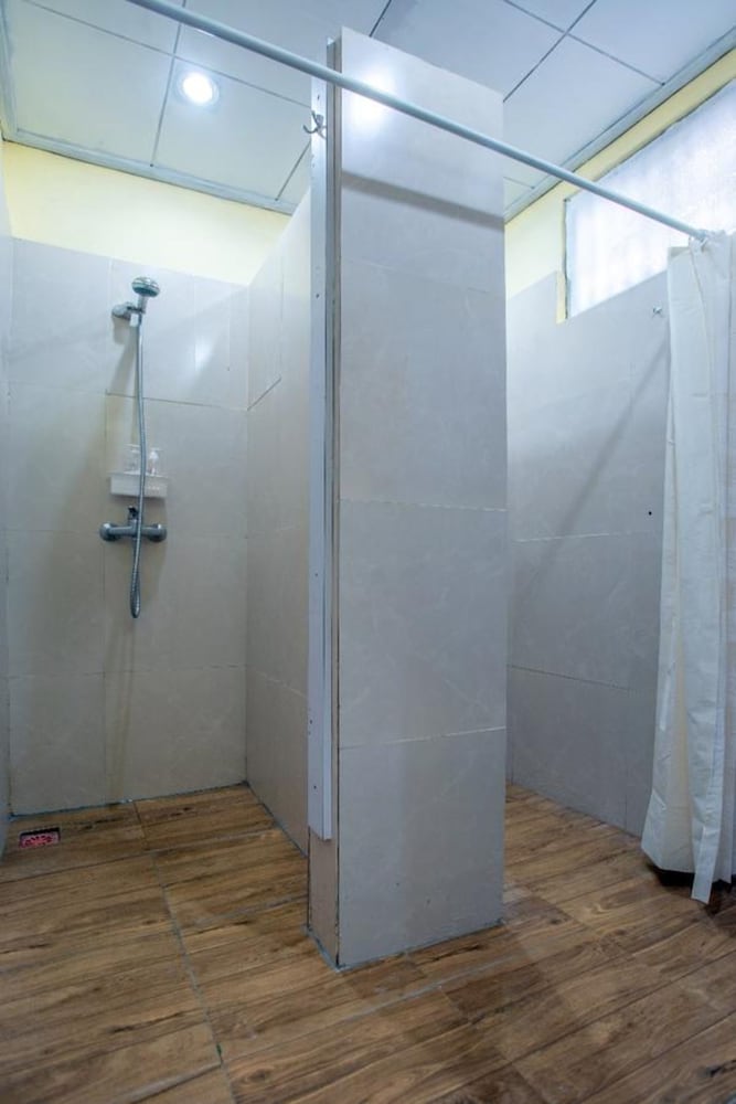 Nushe Hostel & Room by ZUZU 7/15