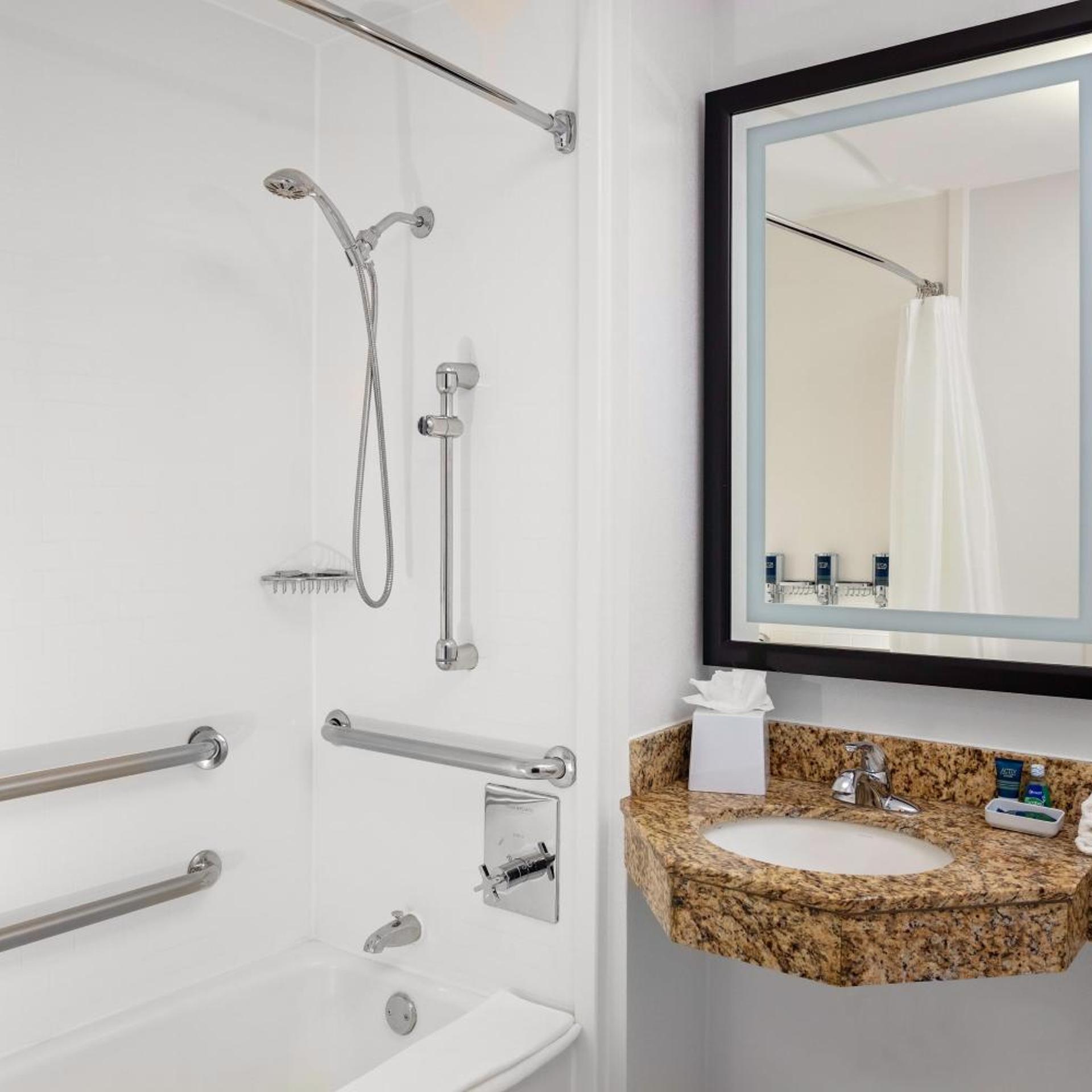 Room, King Bed, Four Points By Sheraton Memphis East 12/12