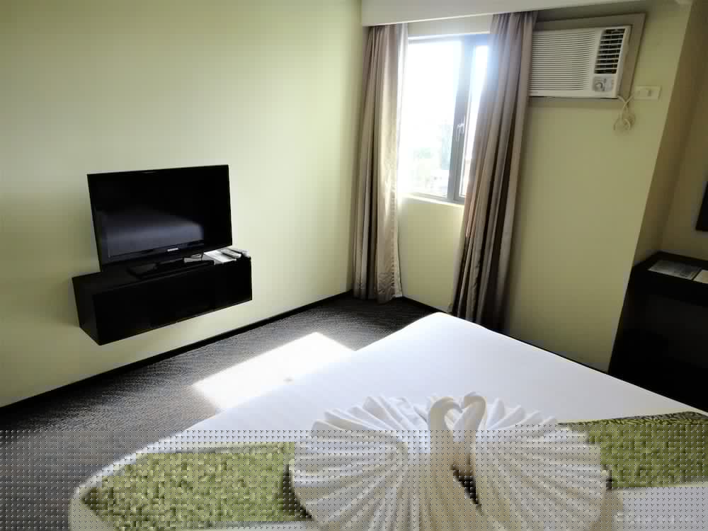 Mallberry Suites Business Hotel 34/59