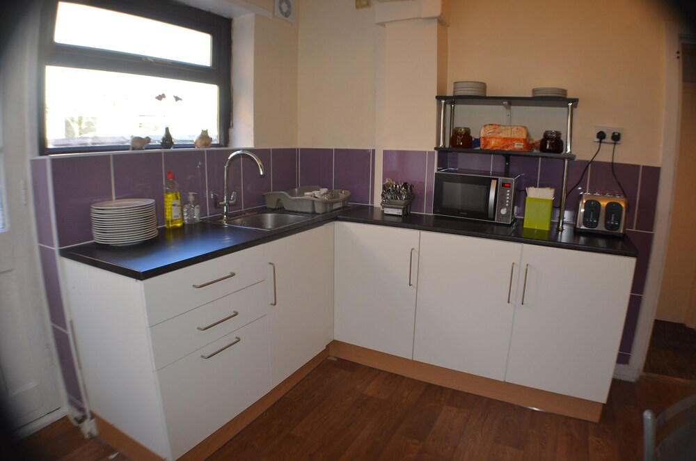 Birchfields Guest House 25/29