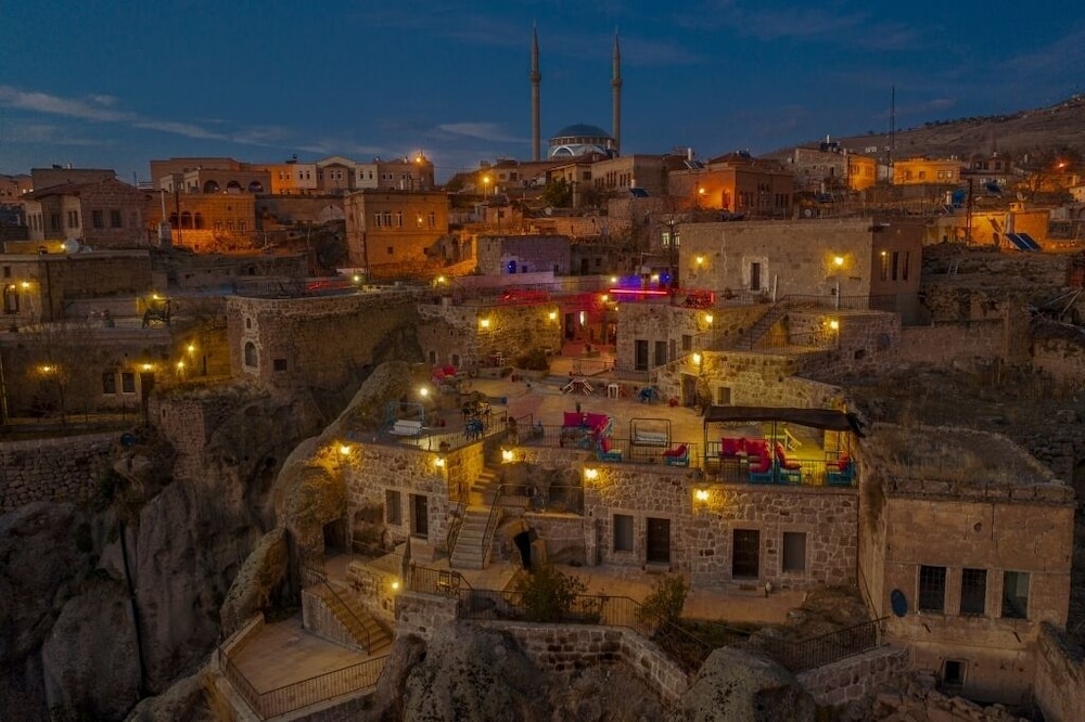 Cappadocia Antique Gelveri Cave Hotel 4/64