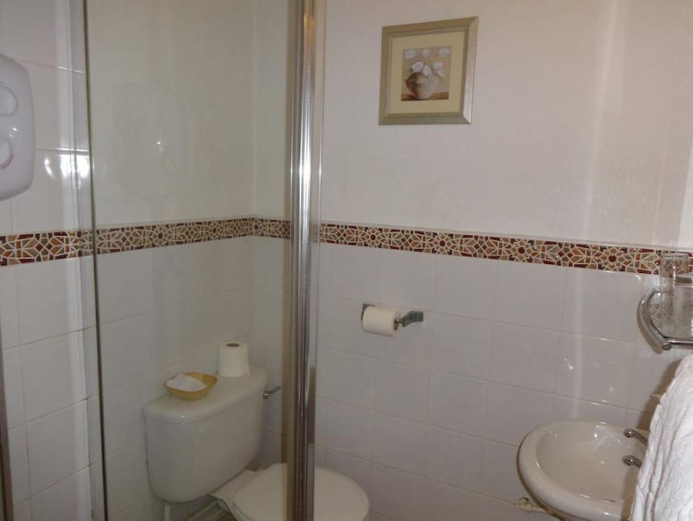 Aberdour Guest House 19/22