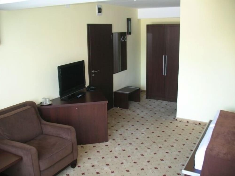 Hotel Premier Sibiu 11/23